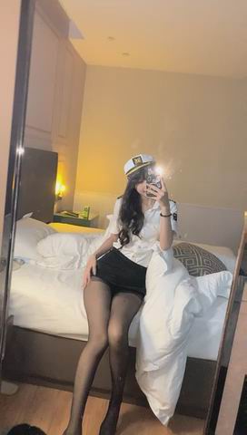 绿播下海 0咕噜0 两场合集极品女神三点尽露美腿粉乳 图 10