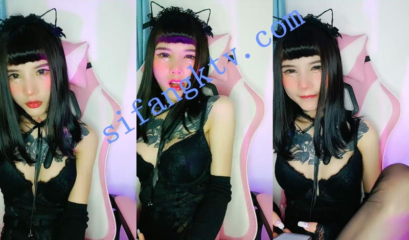 ♥️ 艾秋 猫耳朵纹身美少女掰弄逼逼超级粉嫩特写 图 01
