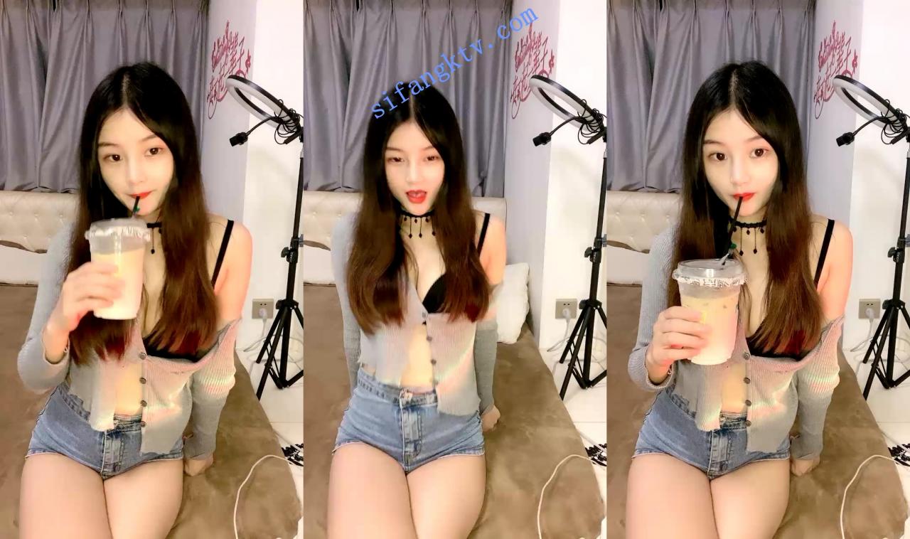 ₩ 哥哥硬了嘛 漂亮小姐姐奶大纤瘦情趣服道具插逼特写 图 01