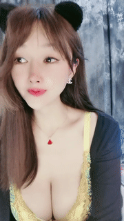 灬灬灬宁波超级原子弹 5 E杯女神~裸舞极具诱惑~疯狂抖奶~ 图 01