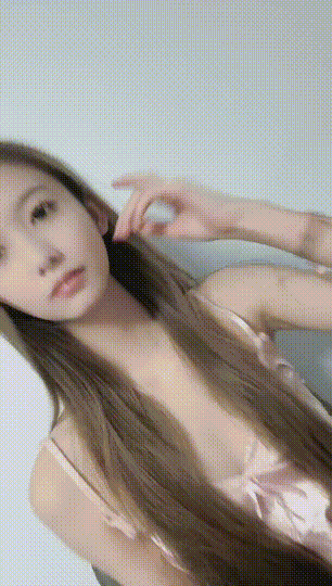 重磅!今年下海最美校花~ 广州妹妹 揉穴自慰!绝对秒射~ 图 01