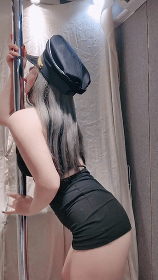 ✨绝对女神~ 小飘飘 颜值逆天身材炸裂~热舞掰穴道具狂嗨 图 03
