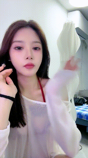 兄弟们!女神越来越美了~ 07妹妹 啪啪狂操!全新姿势~爽 图 01