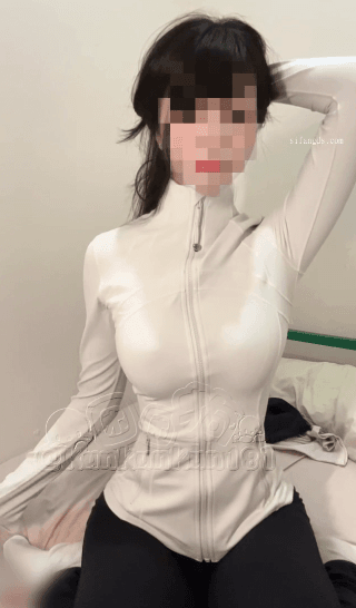 精品 推特漫画身材困困狗,被健身男友强势后入好痛啊 图 08