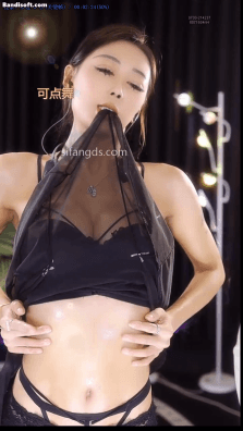 乐嗨 茴香 超骚美女 牛仔热裤蕾丝底裤 抬腿露逼毛 很顶 图 13