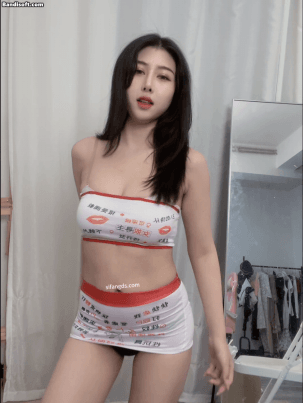 CC 多多也结衣 巨乳女神 性感蕾丝骚内裤 极限尺度骚舞 图 08