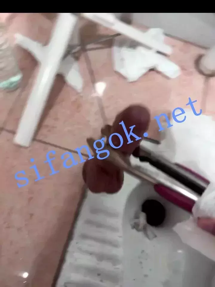 ✅ST开票 gougou13-5 可爱妹子 公共厕所露出 弹力插B 阳具插B 图 10