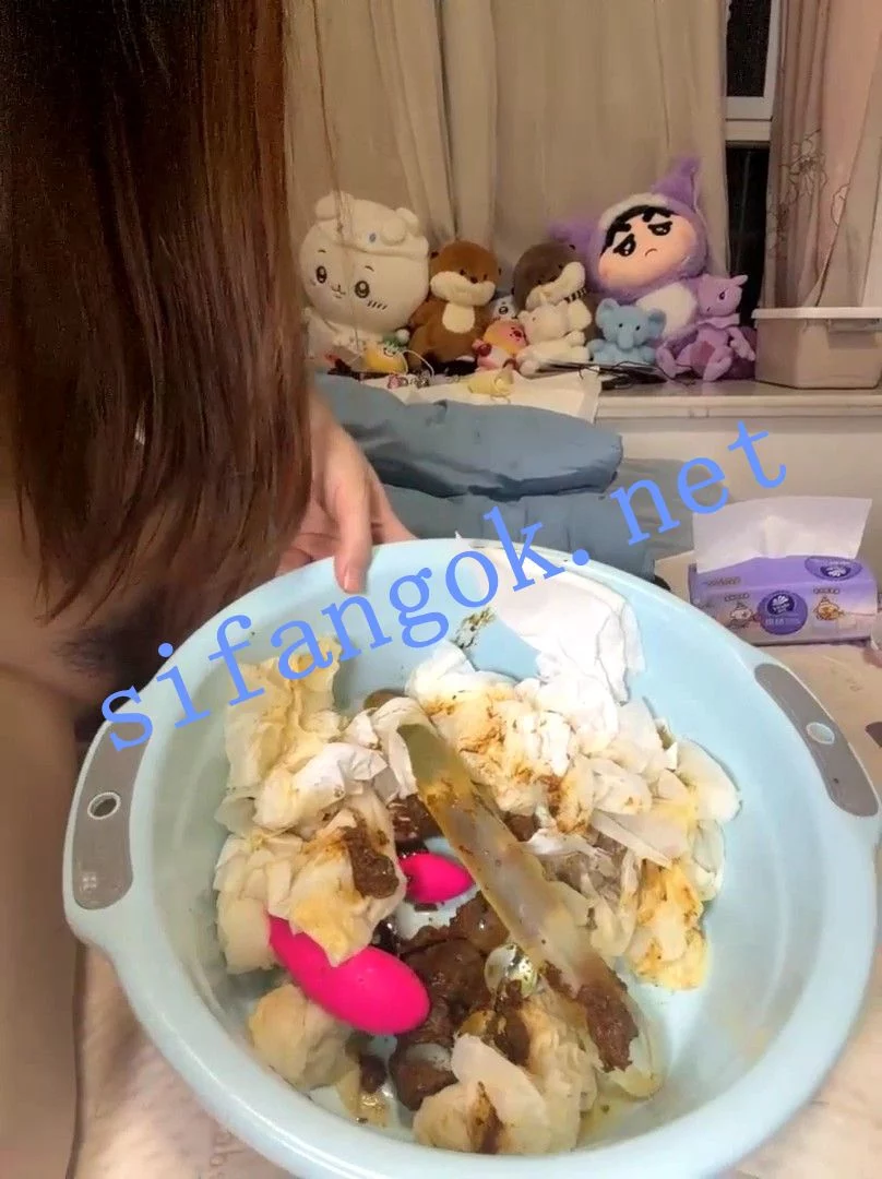 ☛ST重口喷粪 xiaoyubaobei 反差女大挑战把肛珠八颗塞满 图 14